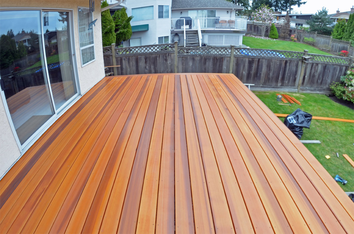 cedar-decking-boards